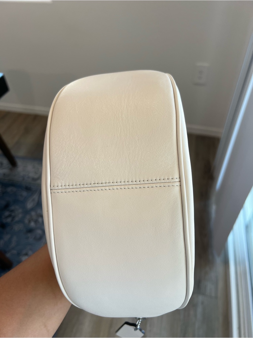 Coach White Pace Leather Shoulder Bag - Picture 4 of 5